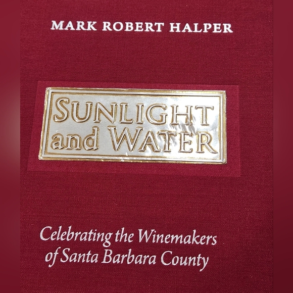 Sunlight and Water Book - Red Cover - Picture 4 of 8